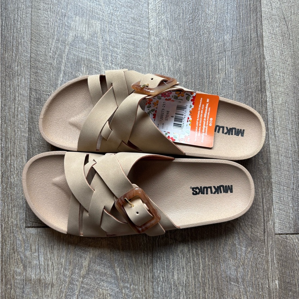 Muk Luks Women's STONE Criss-Cross Sandals - Picture 2 of 6